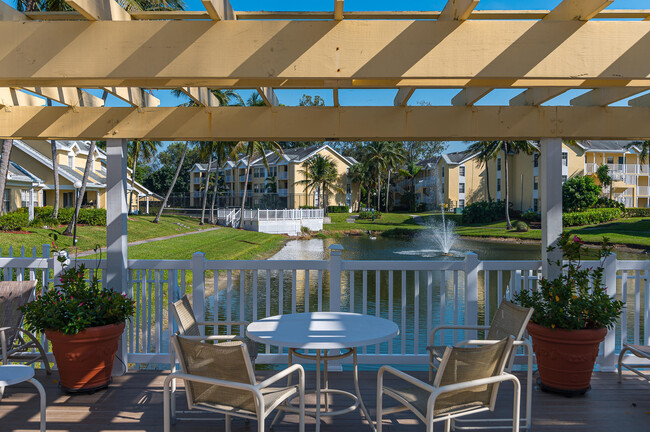 Building Photo - 6300 La Costa Dr