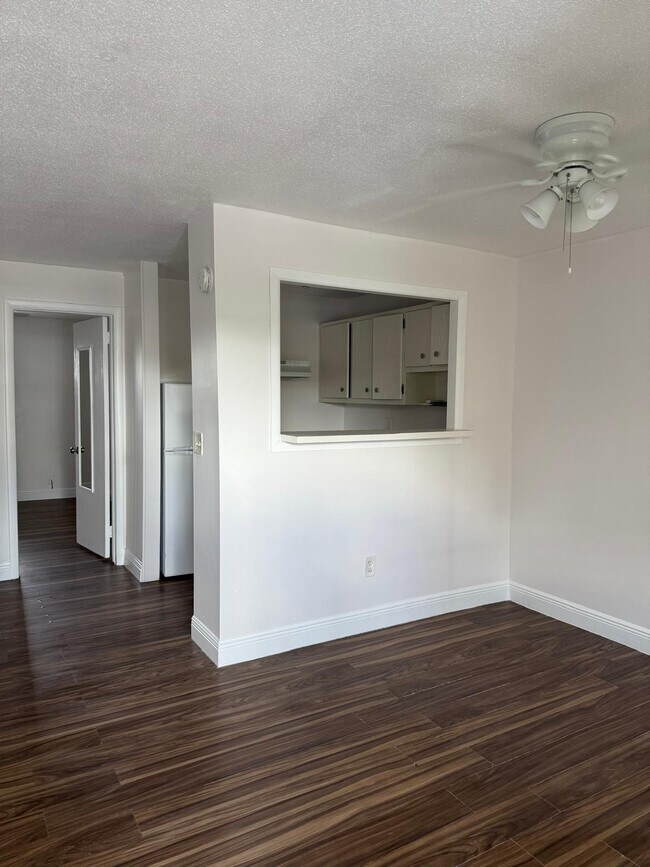 Building Photo - 126 Cleveland St