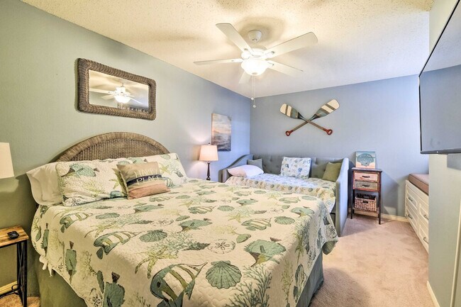 Building Photo - 15425 Fortuna Bay Dr