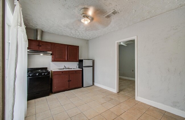 Building Photo - 12313 Kayla Ln