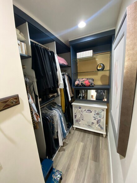 Building Photo - 3042 Newell St