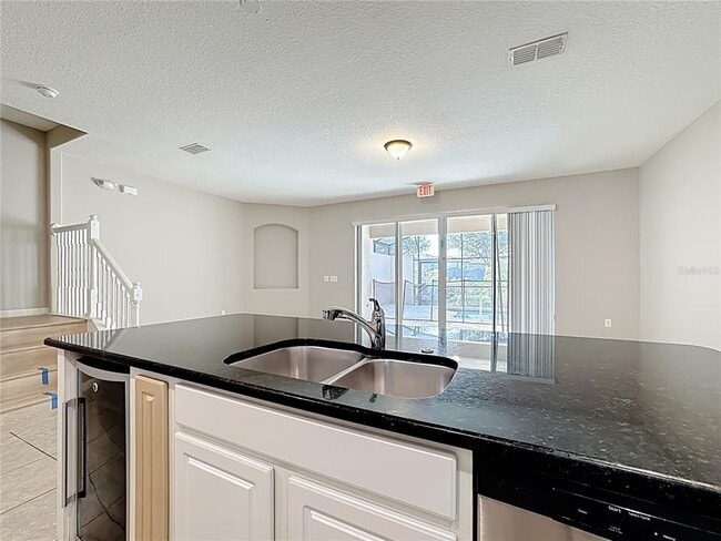 Building Photo - 4775 Terrasonesta Dr