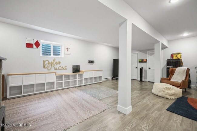 Building Photo - 28 Rector Pl