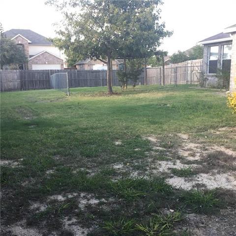Building Photo - 9205 Lenox Dr