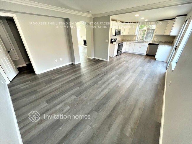 Building Photo - 4520 Pampas Cir