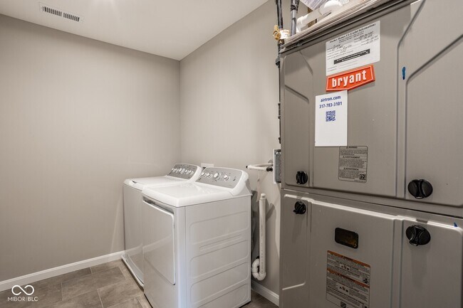 Building Photo - 430 Atlas Dr