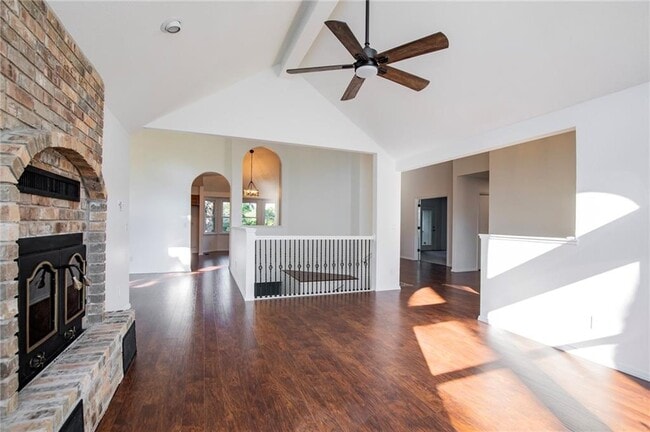 Building Photo - 8165 Old White River Rd