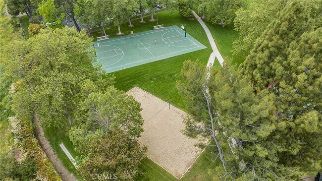 Building Photo - 12160 Crystal Ridge Way