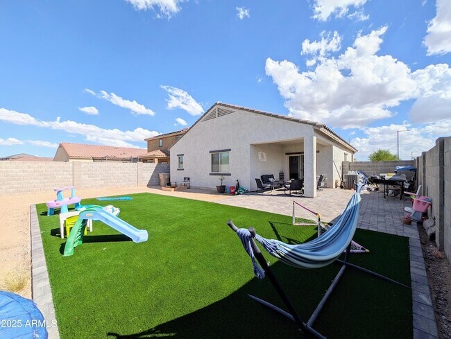 Building Photo - 24458 W Verlea Dr