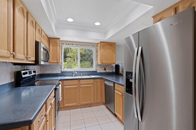 Building Photo - 3130 Kingswood Terrace