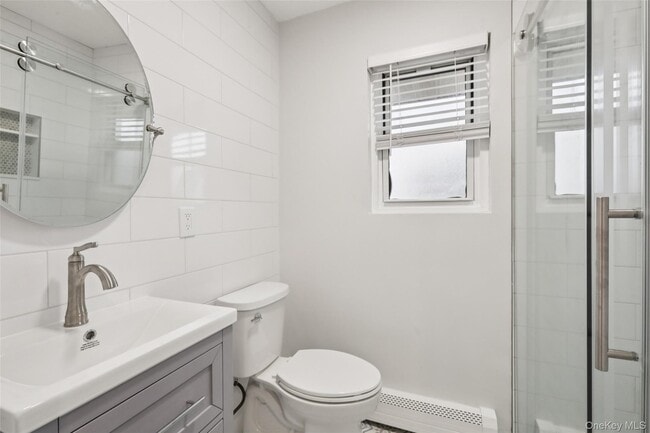 Building Photo - 16 Francis Ave