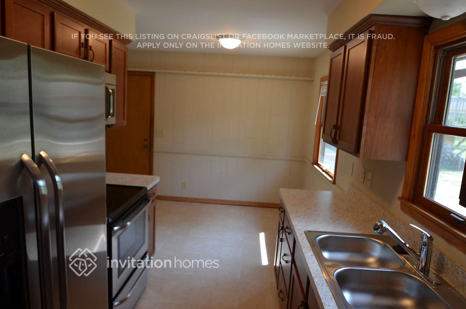 Building Photo - 8532 Thomas Ave S