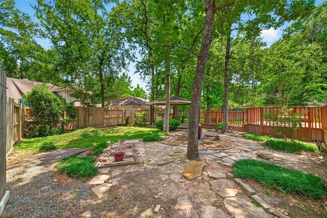 Building Photo - 22 Westwinds Cir