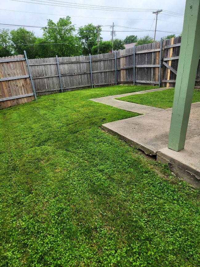 Building Photo - 506 Appomattox Dr