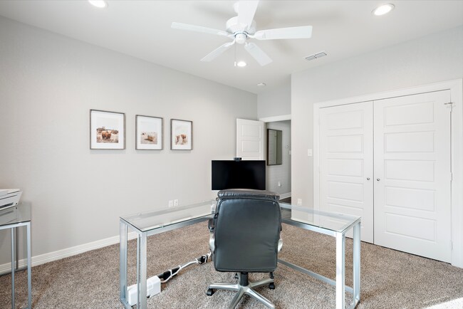 Building Photo - Coming Soon! Stunning 3 Bedroom 2 Bath Rental Near Lake Palestine! Bullard ISD!