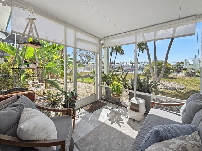 Building Photo - 5301 Ocean Terrace