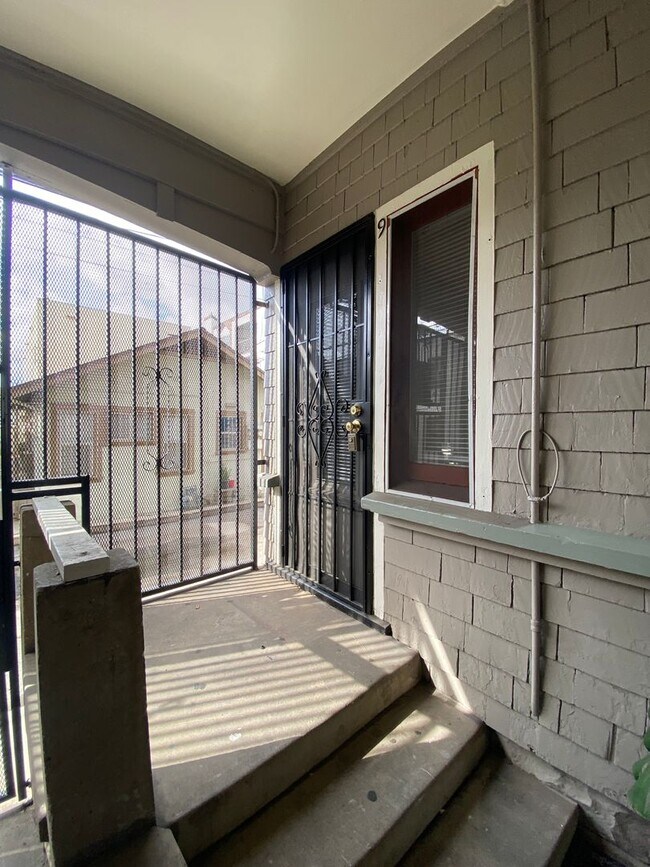 Interior Photo - c427