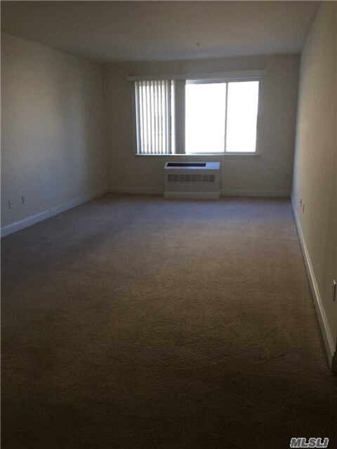 Building Photo - 130 Post Ave