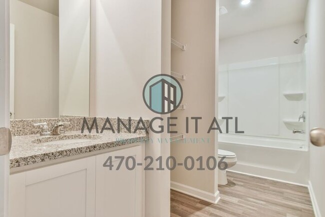 Building Photo - Beautiful 5 Bedroom House in Jefferson!