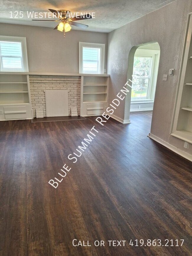 Building Photo - Adorable 1 Bedroom Double with a Bonus Room