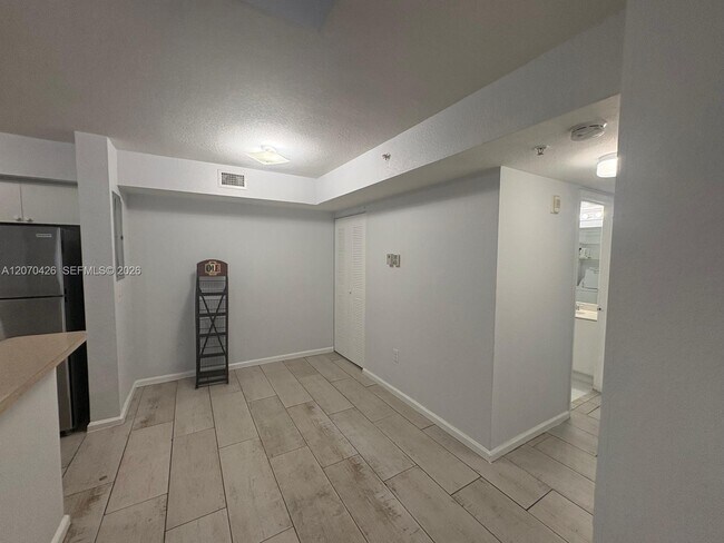 Building Photo - 15480 SW 284th St
