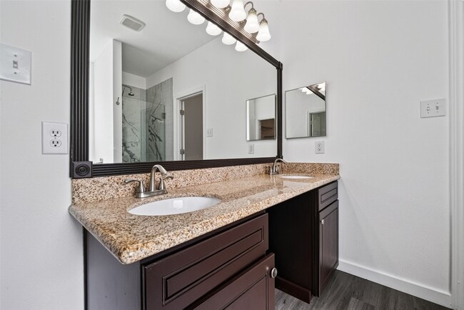 Building Photo - 13403 Summer Villa Ln