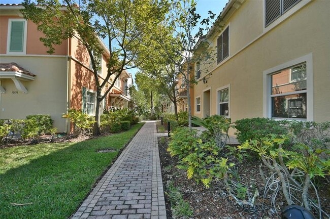 Building Photo - 12699 NW 32nd Pl