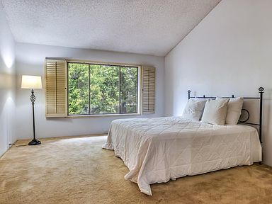 Building Photo - 11345 Volcano Ct