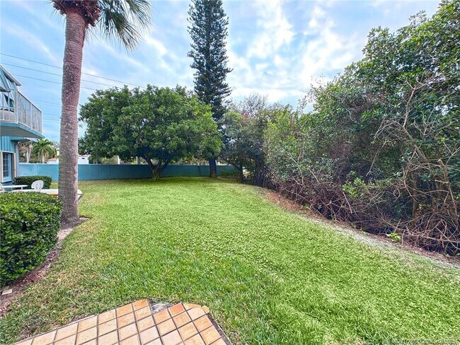 Building Photo - 950 S Kanner Hwy