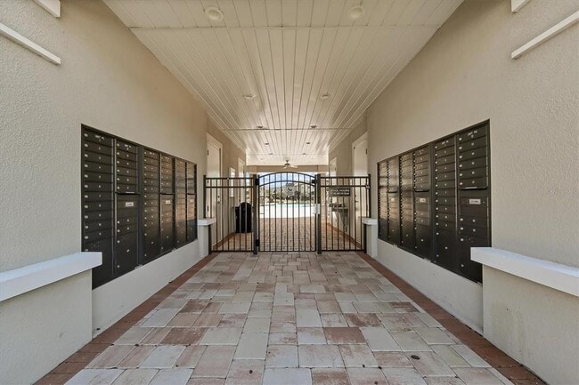 Building Photo - 7826 52nd Terrace E