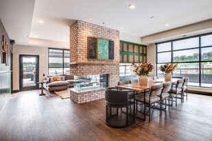 Interior Photo - The Miller