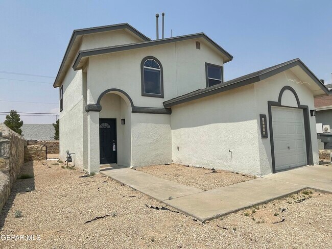 Building Photo - 12325 Tierra Arena Dr