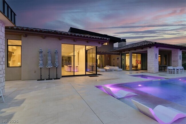 Building Photo - 20 Pebble Hills Ct