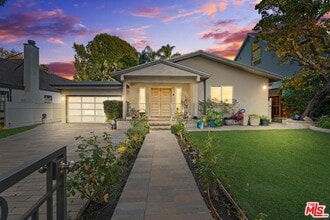 Building Photo - 4136 Greenbush Ave