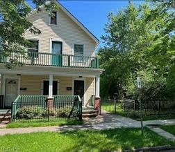 Building Photo - 3422 Seymour Ave