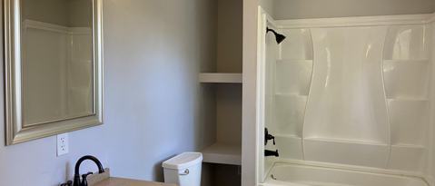 Building Photo - 388 MacArthur Cir