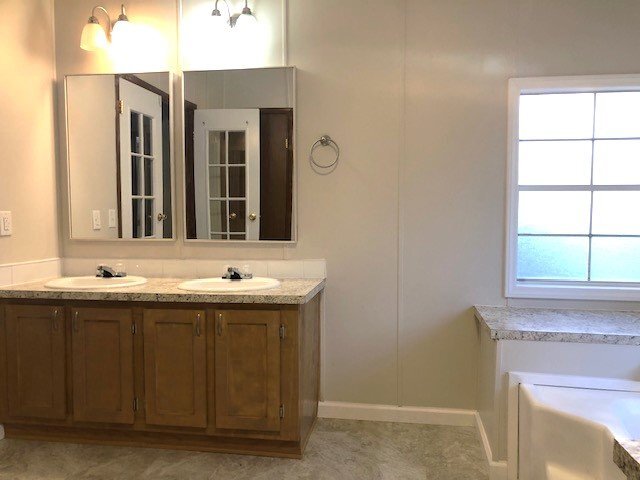 Building Photo - 3504 Rock Creek Dr