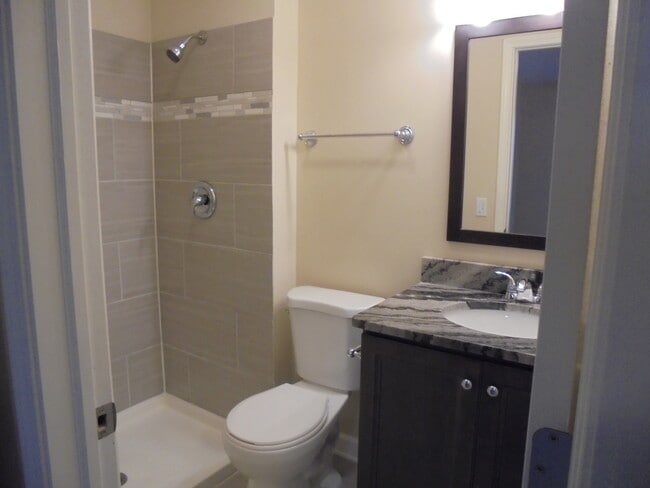 Building Photo - 1534 Springview Ct