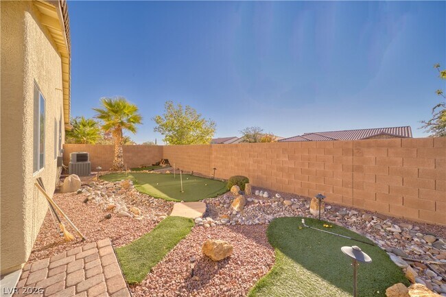 Building Photo - 5720 Al Fresco Ave