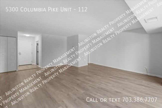 Building Photo - 5300 Columbia Pike
