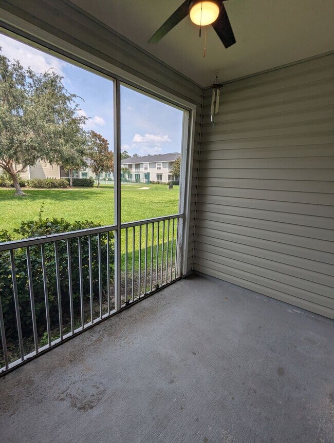 Building Photo - 2 Bedroom / 2.5 Bathroom Townhome – Magnolia Place