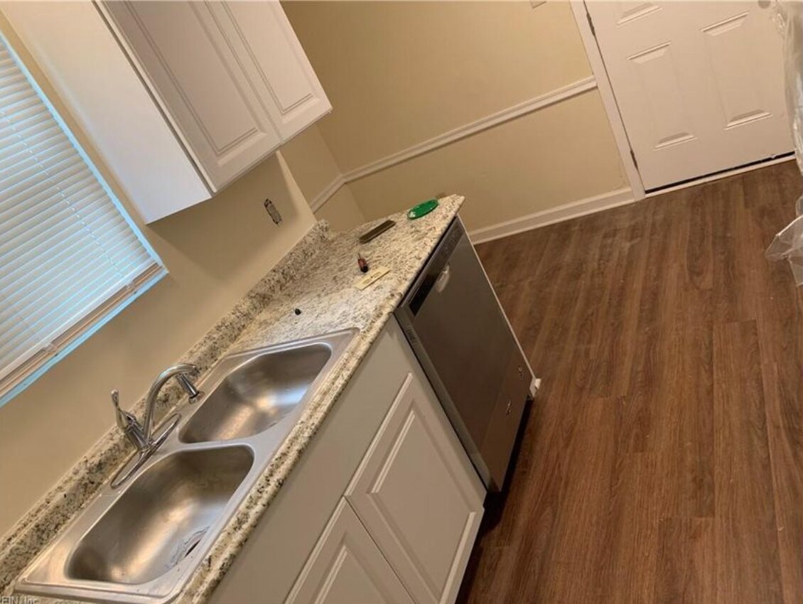 Building Photo - 4317 Glen Willow Ct