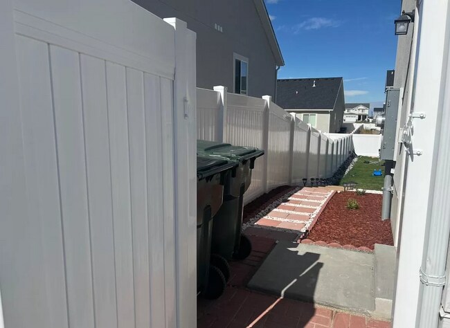 Building Photo - 538 West 1300 N