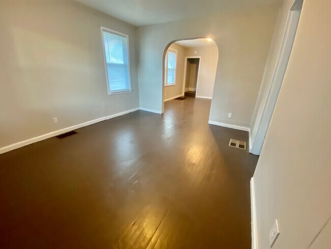 Building Photo - 1601 Minion Ave