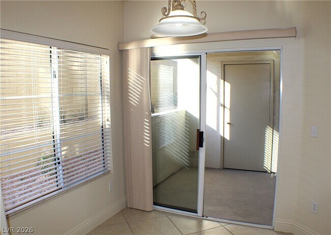Building Photo - 1531 Ruby Cliffs Ln