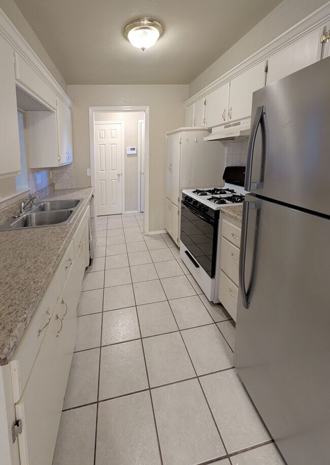 Building Photo - Great Home in Midwest City