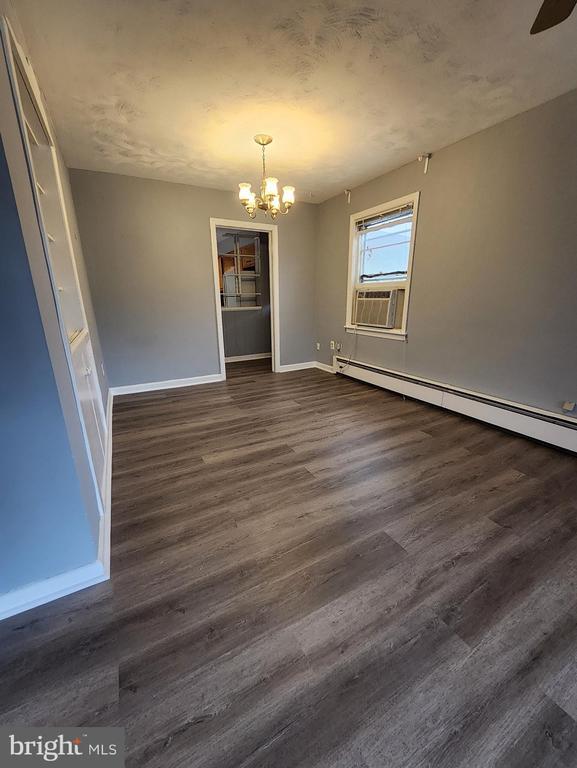 Building Photo - 13723 Dumfries Rd