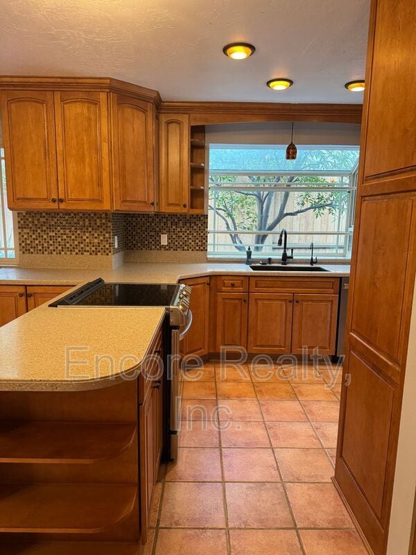 Building Photo - 3654 Azure Lado Dr