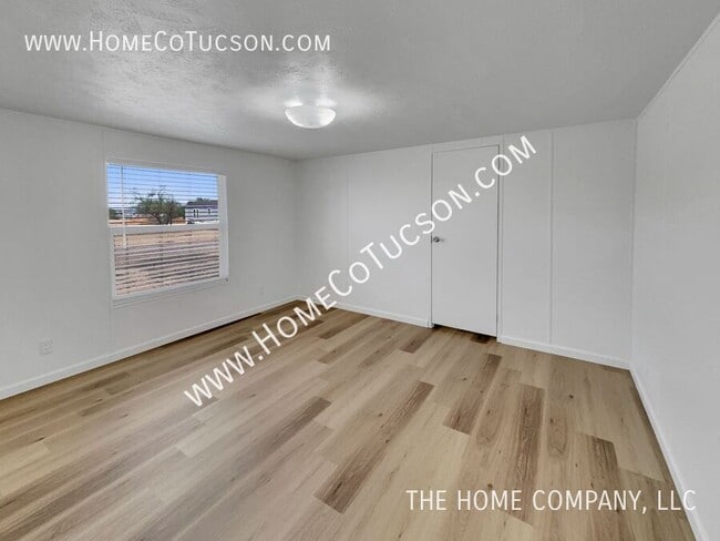 Building Photo - 11550 S Nogales Hwy