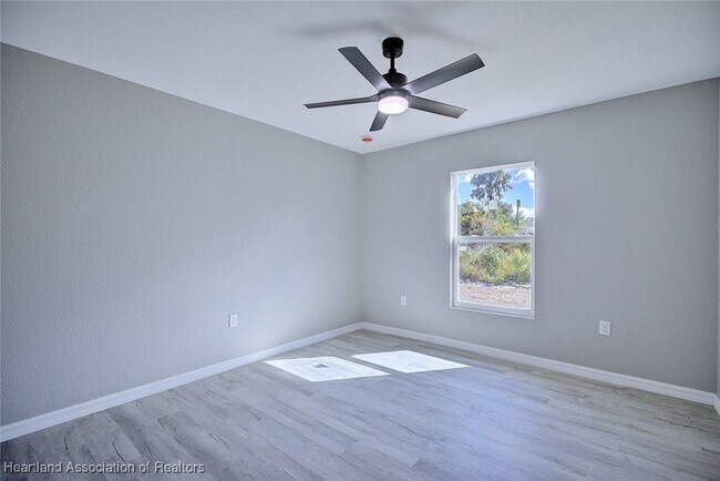 Building Photo - 275 Cumquat Rd NW